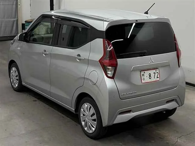 Mitsubishi eK Wagon B33W 2022